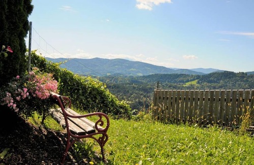 Eibiswald Apartment | Ferienwohnung Steirer Glück