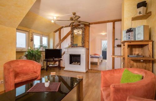 Aschach Apartment | Ferienwohnung Tasoli