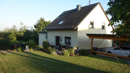 Oberhausen bei Kirn Apartment | Ferienwohnung Tine