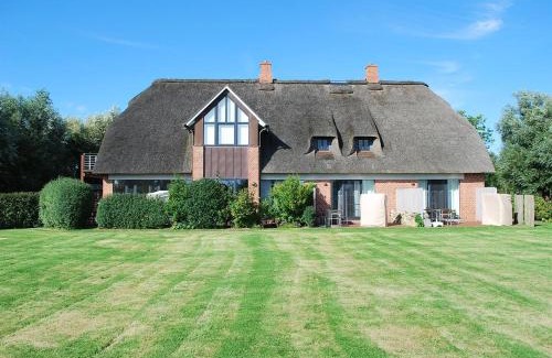 Westerhever Apartment | Ferienwohnung unter Reet