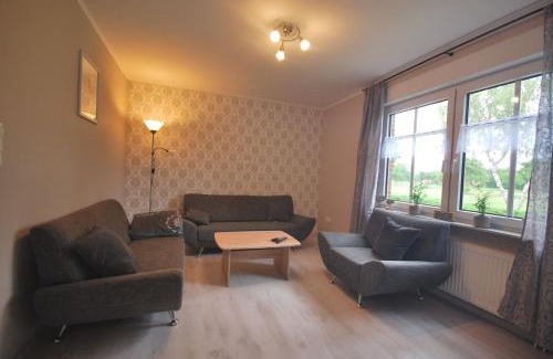 Uplengen Apartment | Ferienwohnung Up Hobarg 35523