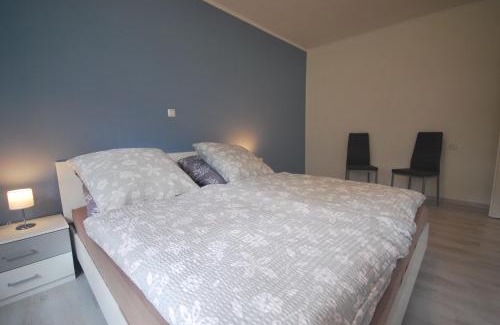 Uplengen Apartment | Ferienwohnung Up Hobarg 35523