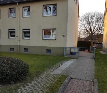 Katernberg Apartment | Ferienwohnung Veit