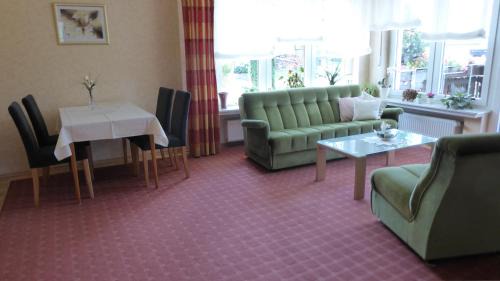 Hoppecke Apartment | Ferienwohnung Waltraud