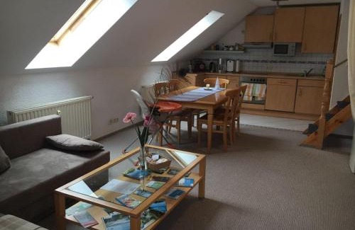 Alkersleben Apartment | Ferienwohnung Weißkopf