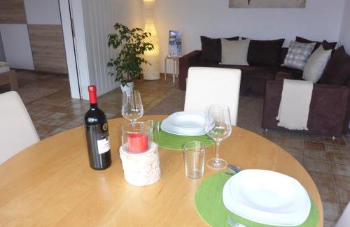 Eschbach Apartment | Ferienwohnung Weyl