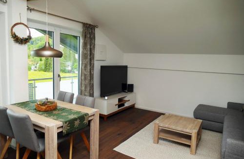 Ruhpolding Apartment | Ferienwohnung Wiesenglück inkl. Chiemgaukarte