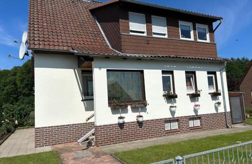 Winzlar Apartment | Ferienwohnung Winzenburg Naturnah und ruhig gelegene Ferienwohnung nah am Steinhuder Meer und Dino Park Münchehagen