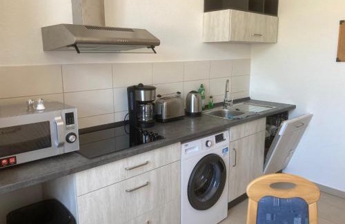Zeitz Apartment | Ferienwohnung Zeitz Appartment Moritzburg