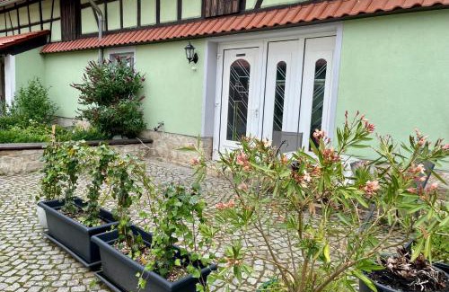 Magdala Apartment | Ferienwohnung Zimmer ,Am Anger l"