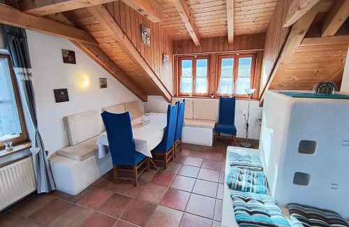 Oberviechtach Apartment | Ferienwohnung zum Forsthaus mit Sauna