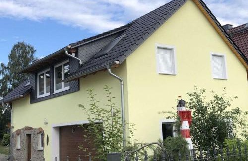 Grossdubrau House | Ferienwohnung Zum Leuchtturm