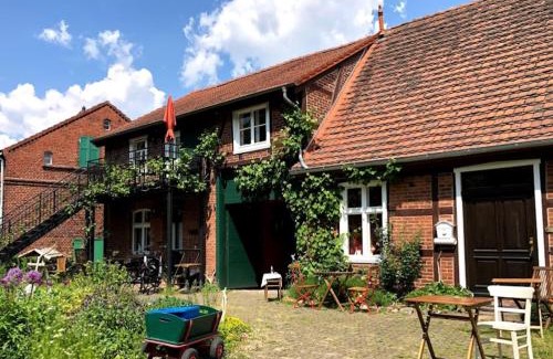 Ruehstaedt Apartment | Ferienwohnung ,Zur Alten Mühle' im Storchendorf Rühstädt