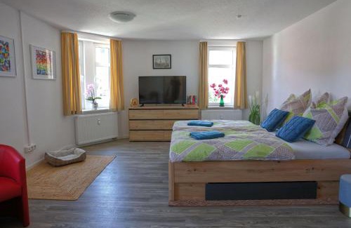 Schweina Apartment | Ferienwohnung Zur Sonne