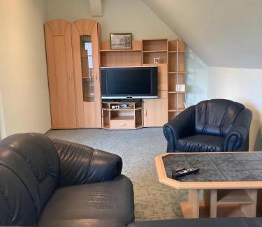 Frauendorf Apartment | Ferienwohnungen am Louisenteich
