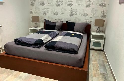 Itzehoe Apartment | Ferienwohnungen Arp "2O" mit Garten und Parkplatz