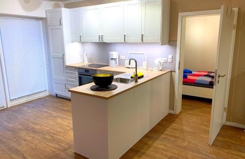 Itzehoe Apartment | Ferienwohnungen Arp "Beach House" mit Terrasse und Parkplatz