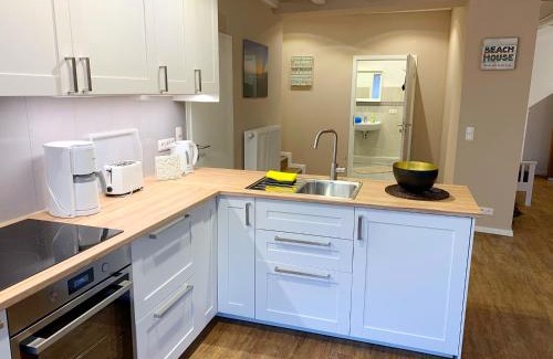 Itzehoe Apartment | Ferienwohnungen Arp "Beach House" mit Terrasse und Parkplatz