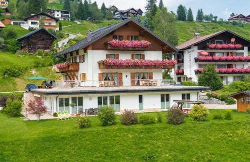 Hirschegg Apartment | Ferienwohnungen Hörmann