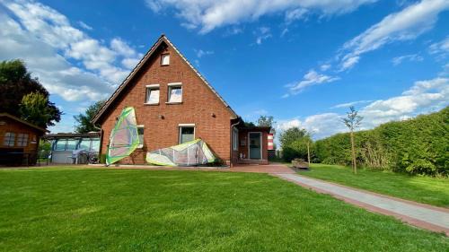 Lembruch Apartment | Ferienwohnungen Möwe
