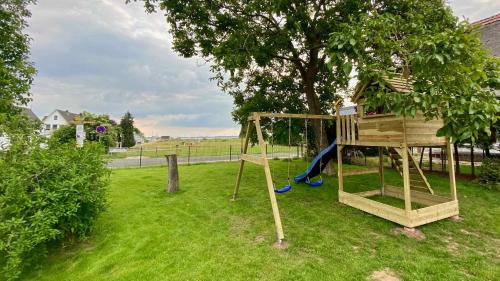 Lembruch Apartment | Ferienwohnungen Möwe