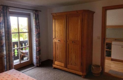 Bad Aibling Apartment | Ferienwohnungen "Zum Bauern"