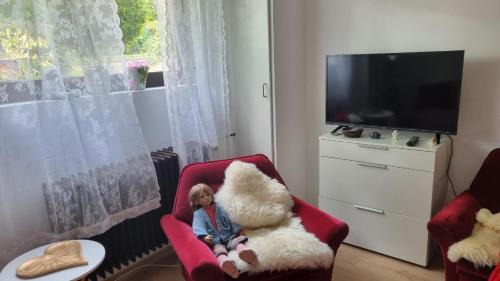 Ulm House | Ferienzimmer bei Thomas - Gemütliches Schlaf- und Wohnzimmer mit modernem Bad