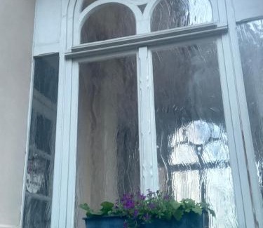 Weissenfels House | Ferienzimmer Healing und Montuerwohnung