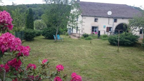 Saint-Bresson House | Ferme De La Grange Du Bas