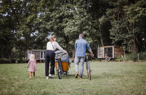 Halle Other | Ferme NeElke Pipowagens