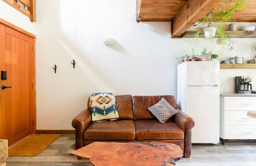 Ucluelet Apartment | Fern Gully | Coastal Bohemian Loft at Beach