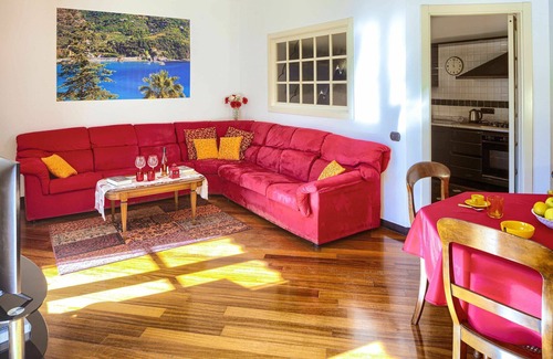 Levanto Apartment | Fernanda Apartment: 2 bedrooms, 2 bathrooms, 100m from beach of Levanto, for 7 people.