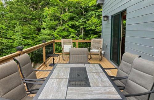 Conway House | Ferncrest Mountain House