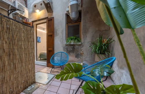 Ferrara Historic Centre Apartment | Ferrara Jungle Apartment