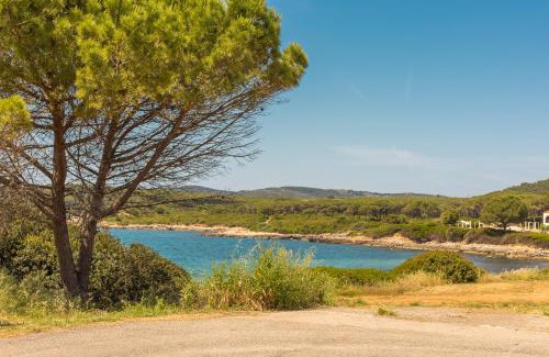 Fertilia Apartment | FERTILIA "Puntanegra Beach" Flat a 30m dal mare