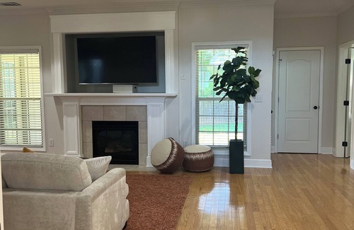 Northport House | Fetching 3-bedroom home in the “Bama-Belt” of Tuscaloosa/Northport with WiFi