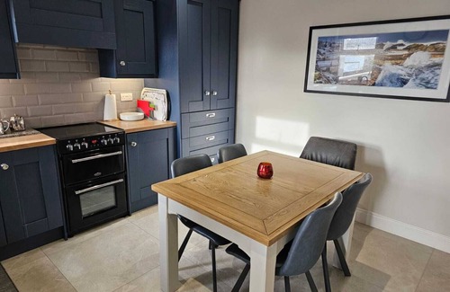 Portrush House | Few minutes walk to Royal Portrush Golf Club (Open Championship 2025), 4 bedroom