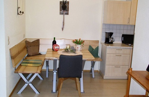 Bad Birnbach Apartment | FeWo (45m2) mit Balkon und WLAN - Garten mit Grillplatz!