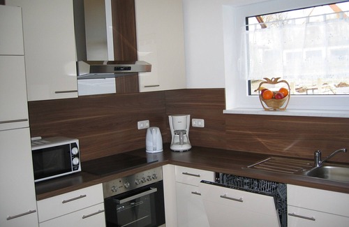 Langenneufnach House | FeWo ABENDROT - Beautiful semi-detached house between Legoland and Skylinepark