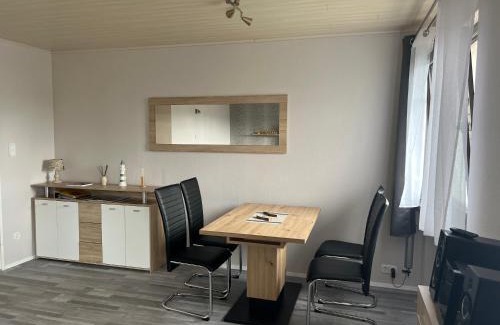 Großenheidorn Apartment | Fewo am Wald