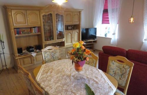 Ehrenfriedersdorf Apartment | FeWo Bergstadt Ehrenfriedersdorf