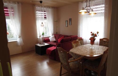 Ehrenfriedersdorf Apartment | FeWo Bergstadt Ehrenfriedersdorf