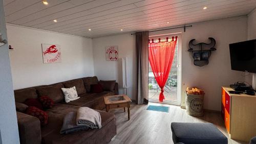 Wittmund Apartment | FeWo-Busche, Doppelhaushälfte mit Garten