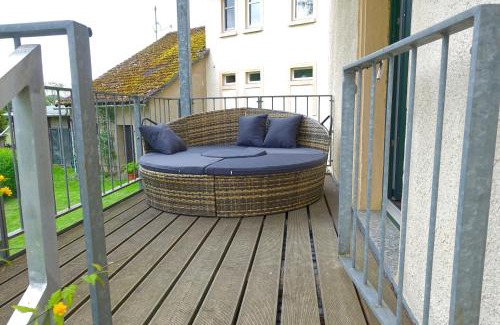 Neustadt in Sachsen Apartment | FEWO mit Sauna & Gartenblick