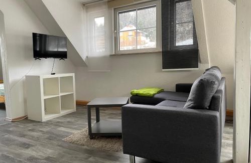 Benshausen Apartment | FeWo Rennsteigschloß
