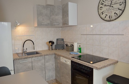 Vogelsang Apartment | FEWO with green areas, balcony, parking spaces, conveniently located, quieter than you think