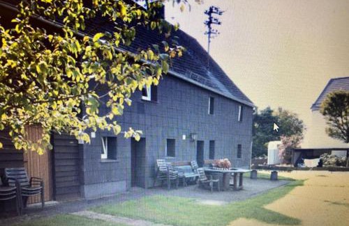 Langenbach bei Kirburg Apartment | FEWO Wittener Hütte in Langenbach b.K.