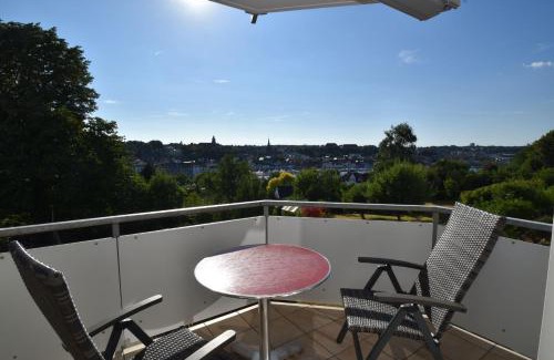 Flensburg Apartment | fewo1846 - FoerdeView - luxuriöse Wohnung mit 2 Schlafzimmern und Balkon mit Hafenblick