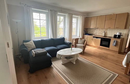 Steinbergkirche Apartment | FeWo2 - Relaxing family vacation in a beautiful coastal region