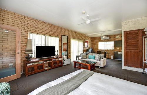 Port Macquarie Apartment | Fi's Beach House